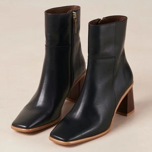 ALOHAS West Vintage Black Leather Ankle Boot